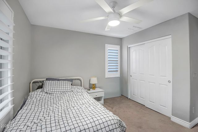 2477 E VERMONT Drive, Gilbert, AZ 85295