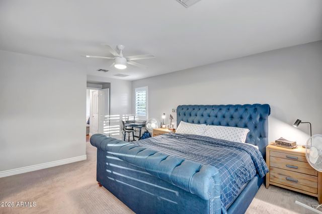 2477 E VERMONT Drive, Gilbert, AZ 85295