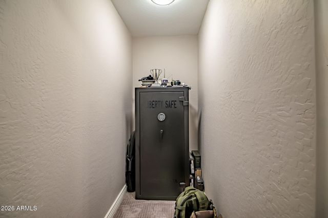 2477 E VERMONT Drive, Gilbert, AZ 85295