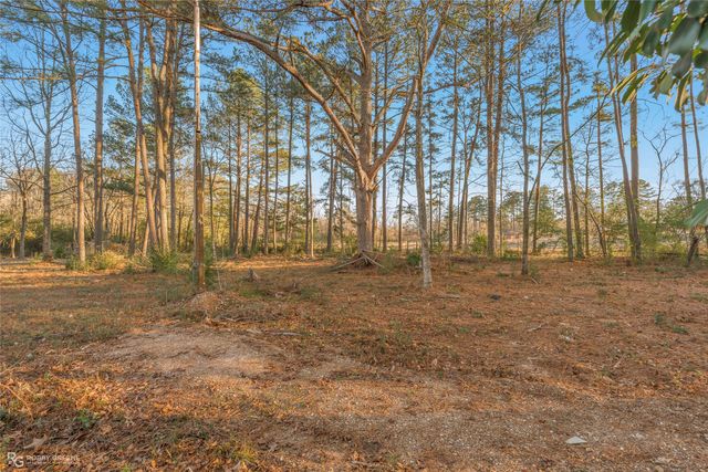 7880 Choctaw Lane, Shreveport, LA 71107