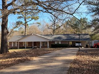 7880 Choctaw Lane, Shreveport, LA 71107
