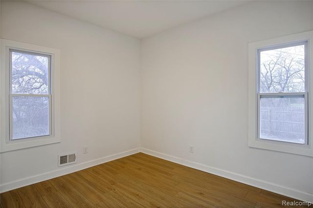 6123 Commonwealth Street, Detroit, MI 48208