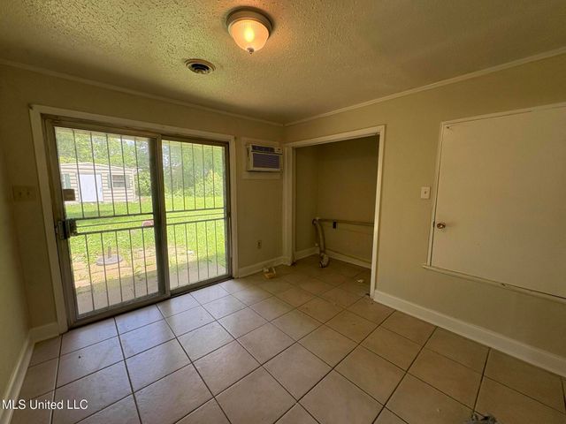 3435 Casa Grande Circle, Jackson, MS 39209