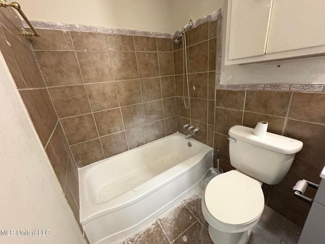 3435 Casa Grande Circle, Jackson, MS 39209