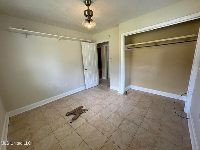 3435 Casa Grande Circle, Jackson, MS 39209