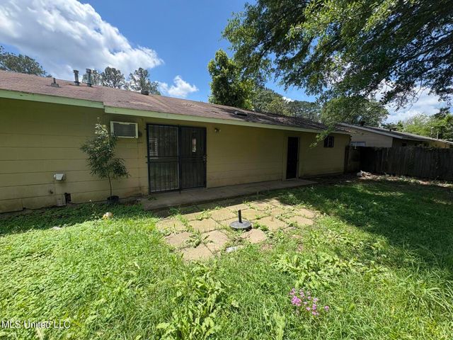 3435 Casa Grande Circle, Jackson, MS 39209
