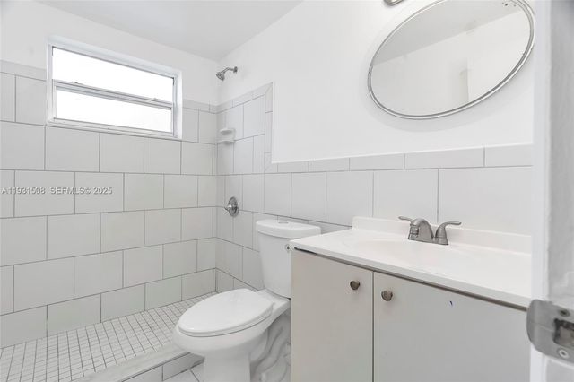 644 SW 10th St 4, Miami, FL 33130