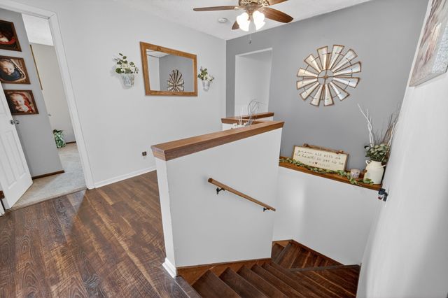 113 S H Street, Indianola, IA 50125