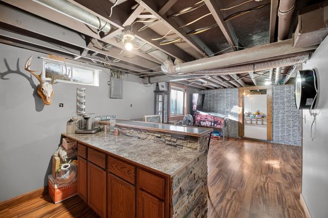 113 S H Street, Indianola, IA 50125