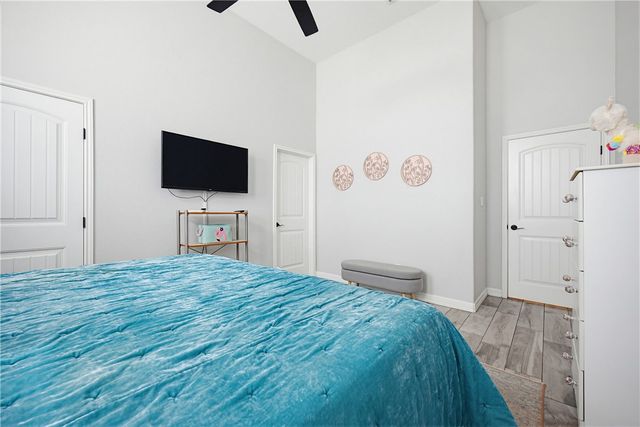 2518 Pacific View, Corpus Christi, TX 78415