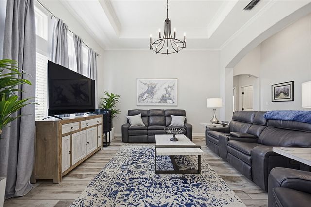 2518 Pacific View, Corpus Christi, TX 78415