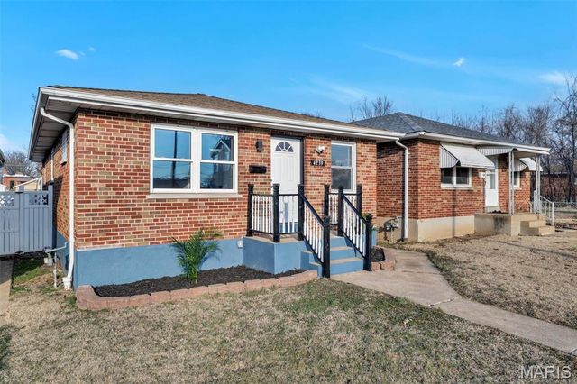 4239 Eichelberger Street, St Louis, MO 63116