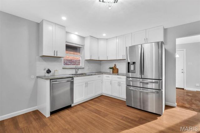 4239 Eichelberger Street, St Louis, MO 63116