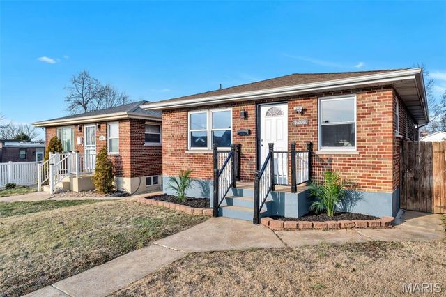 4239 Eichelberger Street, St Louis, MO 63116