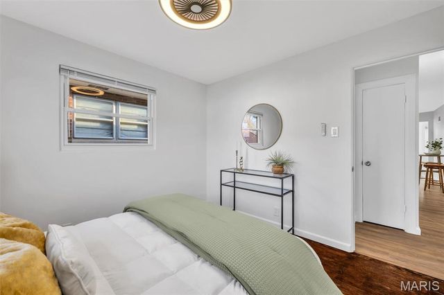 4239 Eichelberger Street, St Louis, MO 63116