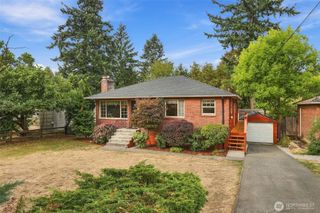 13045 Corliss Avenue N, Seattle, WA 98133