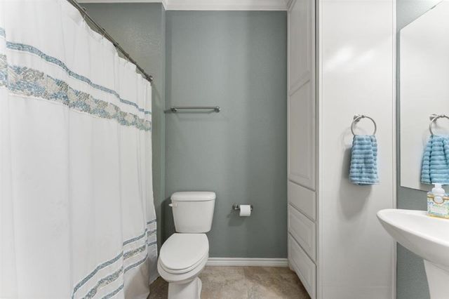 36 River Road, Lake Charles, LA 70601