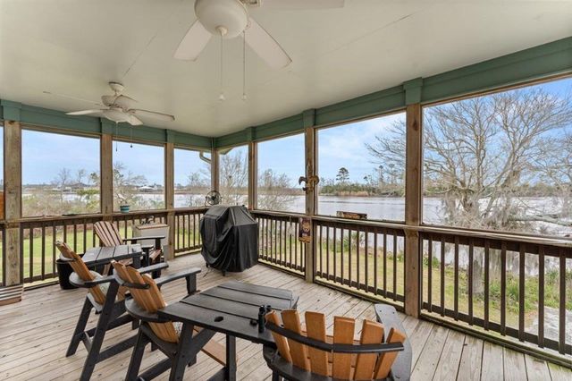 36 River Road, Lake Charles, LA 70601