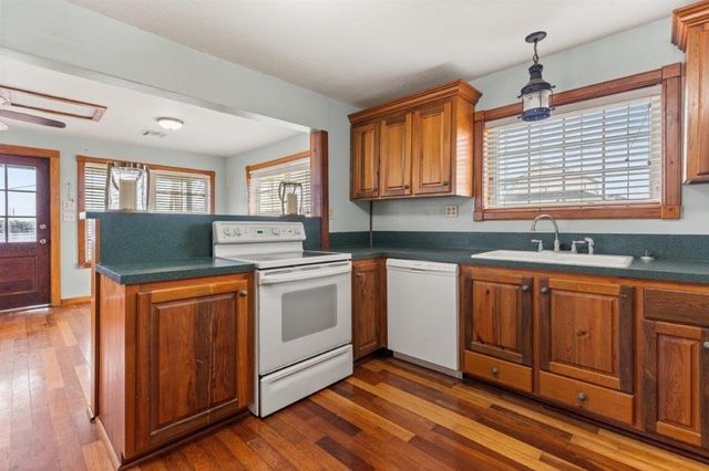 36 River Road, Lake Charles, LA 70601