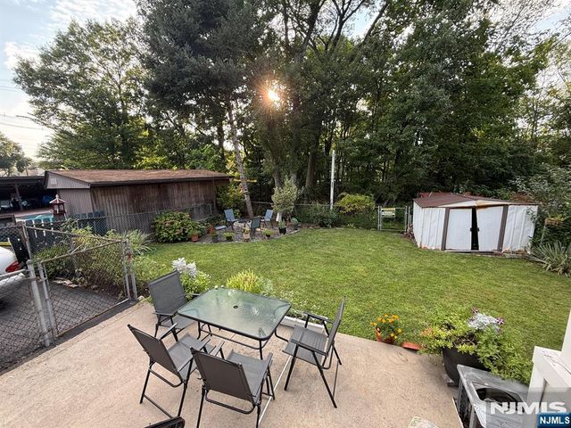 334 4th Avenue, Hawthorne, NJ 07506