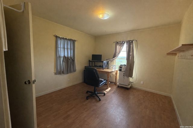 1155 Jones, Kingsbury, TX 78638