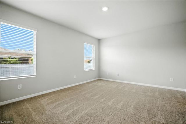 2465 NW 9th ST, Cape Coral, FL 33993