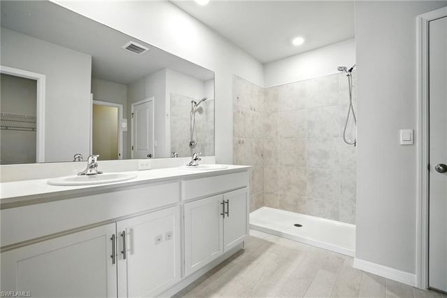 2465 NW 9th ST, Cape Coral, FL 33993