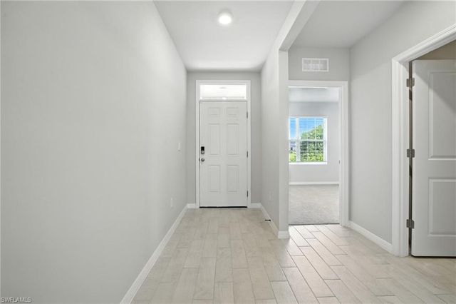 2465 NW 9th ST, Cape Coral, FL 33993