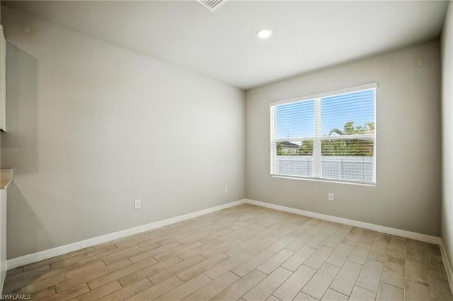 2465 NW 9th ST, Cape Coral, FL 33993