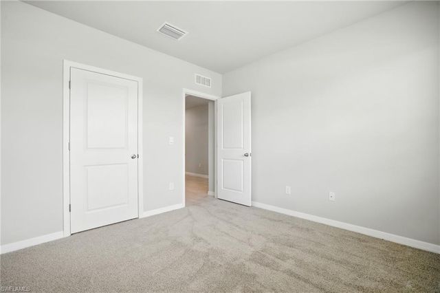 2465 NW 9th ST, Cape Coral, FL 33993