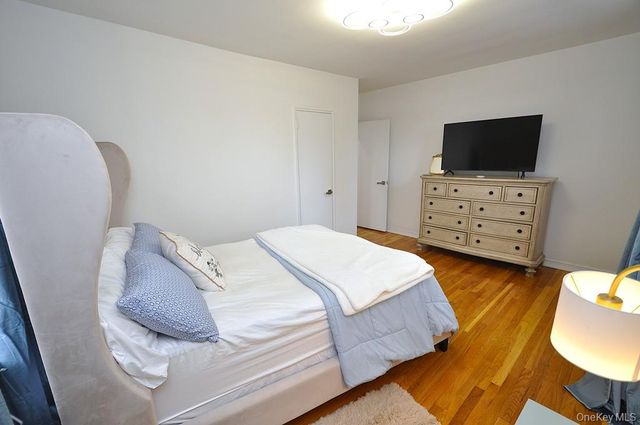 19 Abeel Street 2E, Yonkers, NY 10705