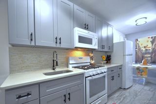 19 Abeel Street 2E, Yonkers, NY 10705