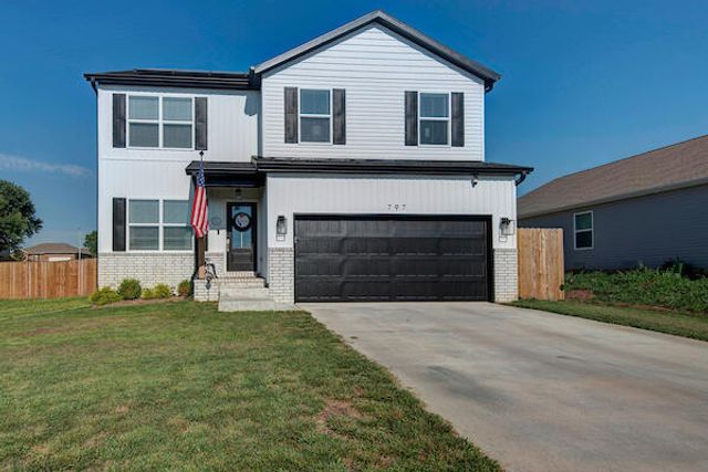 797 Hoffman Hills Boulevard, Willard, MO 65781