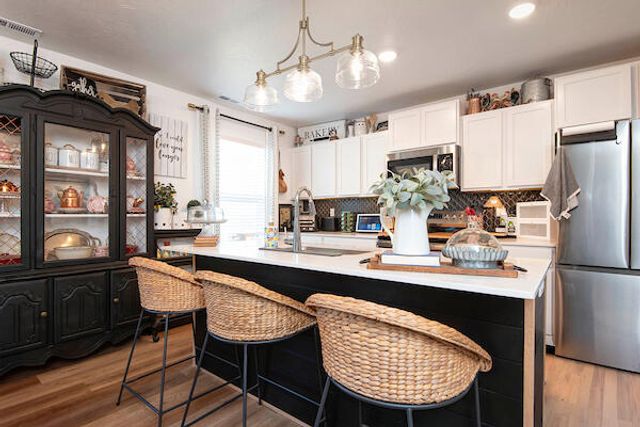 797 Hoffman Hills Boulevard, Willard, MO 65781