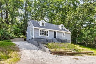 9 Margaret St, Burlington, MA 01803