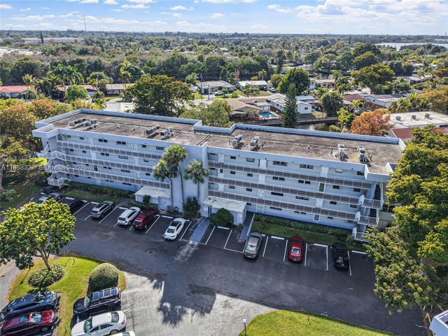 112 Royal Park Dr 3H, Oakland Park, FL 33309