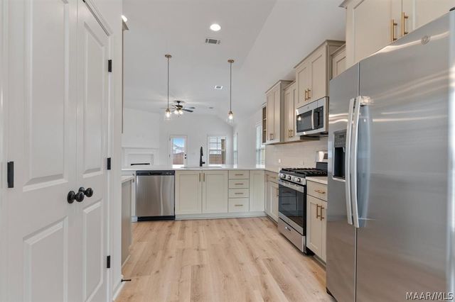 9564 Dakota Drive, Pike Road, AL 36064