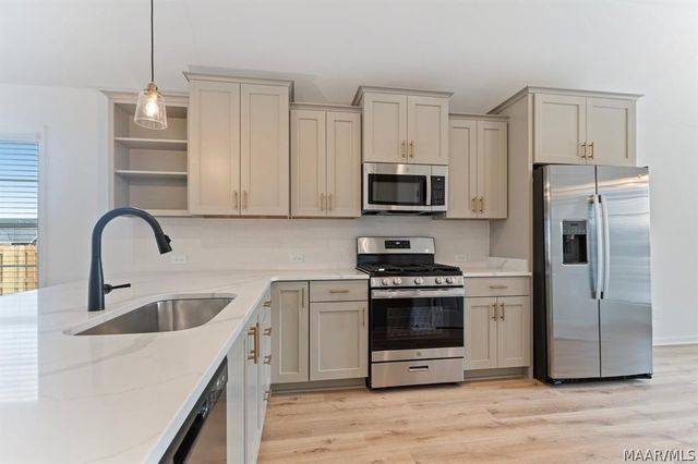 9564 Dakota Drive, Pike Road, AL 36064