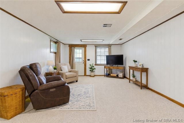 8900 Turkey Farm Road NW, New Salisbury, IN 47161
