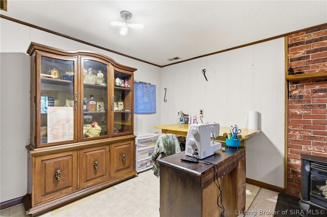 8900 Turkey Farm Road NW, New Salisbury, IN 47161