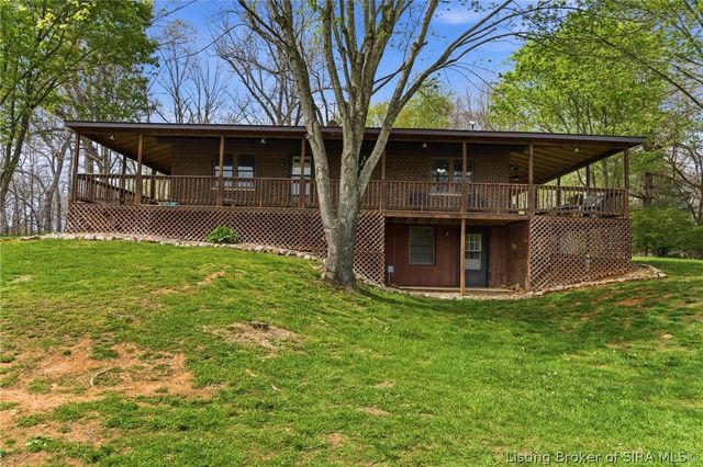 8900 Turkey Farm Road NW, New Salisbury, IN 47161