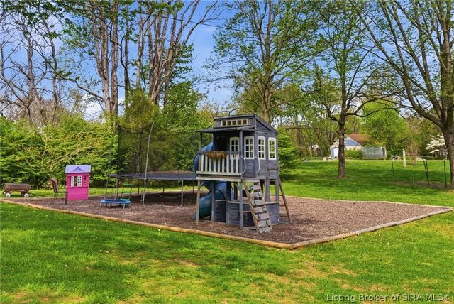 8900 Turkey Farm Road NW, New Salisbury, IN 47161