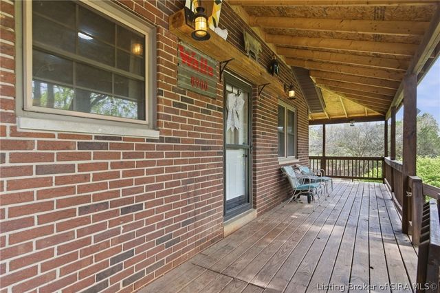 8900 Turkey Farm Road NW, New Salisbury, IN 47161