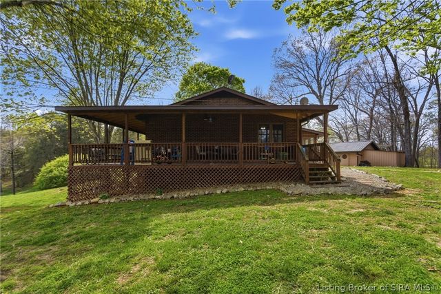 8900 Turkey Farm Road NW, New Salisbury, IN 47161