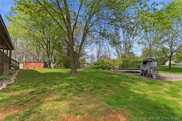 8900 Turkey Farm Road NW, New Salisbury, IN 47161