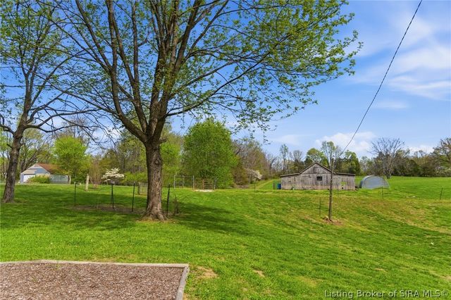 8900 Turkey Farm Road NW, New Salisbury, IN 47161