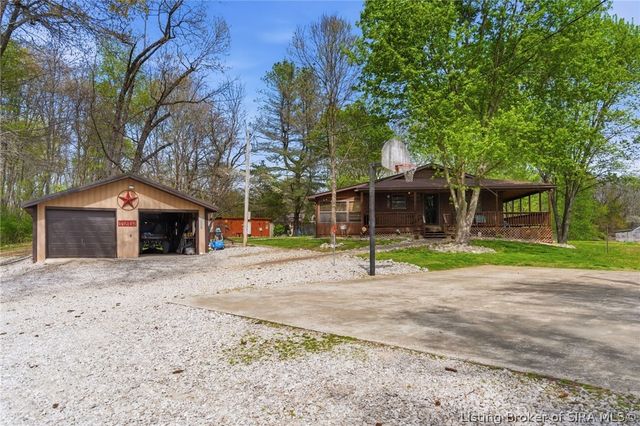 8900 Turkey Farm Road NW, New Salisbury, IN 47161