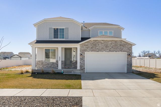 2927 W COASTLINE DR, Syracuse, UT 84075