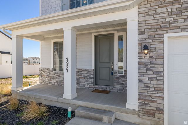 2927 W COASTLINE DR, Syracuse, UT 84075