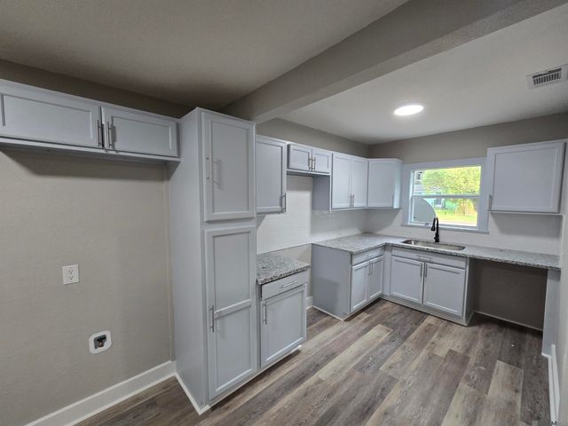 4927 Jean St, Baton Rouge, LA 70805